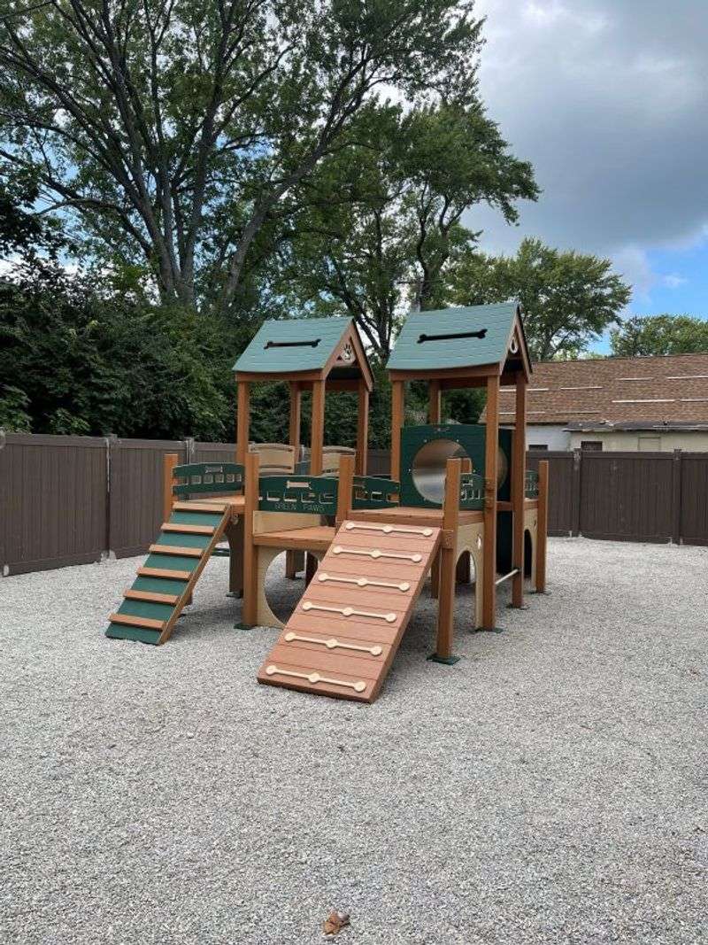 10 Landscaping Projects That Don’t Pay Off, According To Real Estate Pros (And 8 That Totally Do) - Decor Hint Permanent Playground Equipment