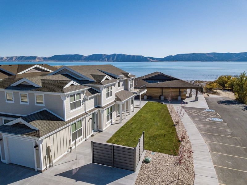 Rising Home Prices In Utah: 10 Property Types Gaining Value The Fastest - Decor Hint Lakefront Properties