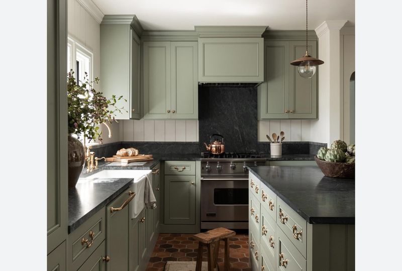10 Green Farmhouse Kitchens That Will Make You Want To Redecorate - Decor Hint Olive Green Cabinets with Black Soapstone Counters