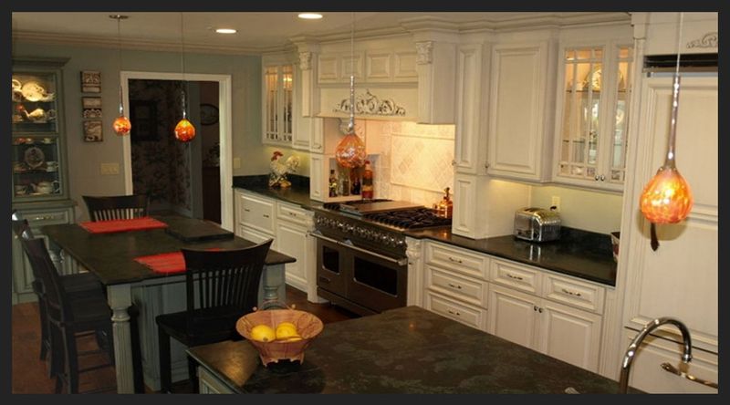 Kitchen Colors Simi Valley Homeowners May Be Moving Away From - Decor Hint Forest Green Countertops