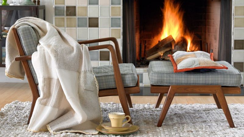 What Are 20 Must-Have Items For A Stylish Home, According To Interior Designers - Decor Hint Textured Throw Blankets