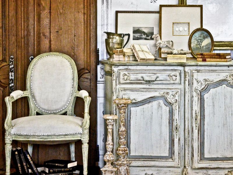 Designers Swear By These 19 French Country Living Room Tricks - Decor Hint Embracing Imperfections and Patina