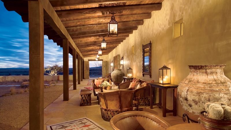 10 Timeless Decorating Styles You'll Still Find In Texas Homes - Decor Hint Western Ranch Aesthetic
