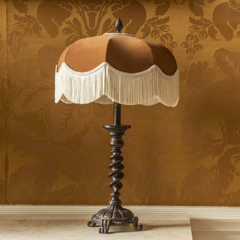 5 Vintage Decor Finds Losing Value In Galena Homes And 2 That Still Shine - Decor Hint Formal Victorian-Style Lamps