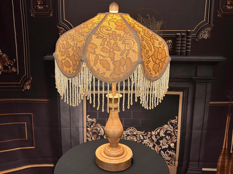 36 Antiques Are Not Worth A Penny Nowadays, For Real - Decor Hint Victorian Lamps