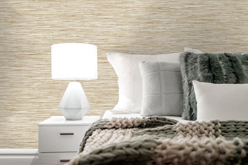 7 Decor Touches In Katy Homes Gaining New Fans And 5 That Always Stayed Stylish - Decor Hint Textured Wallpaper