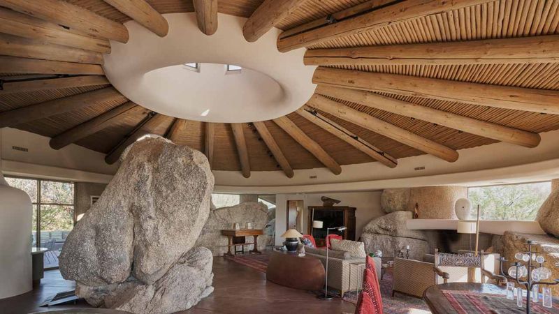 11 Forgotten Arizona Home Features That Are Making A Comeback - Decor Hint Vigas And Latillas Ceilings