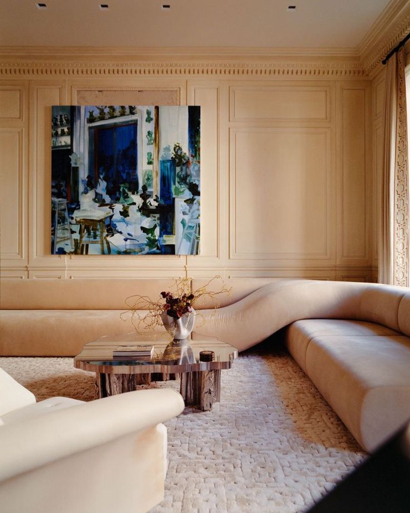 Gilded Grandeur Meets Modern Minimalism in This Stunning NYC Home - Decor Hint A Modular, Gallery‑Like Foyer And Quiet Contemplative Spaces