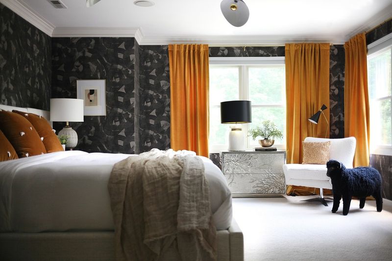 7 Curtain Colors Designers Say Are Officially Out Of Style In 2025 Projects + 7 They're Replacing Them With - Decor Hint Out: Metallic Gold Curtains