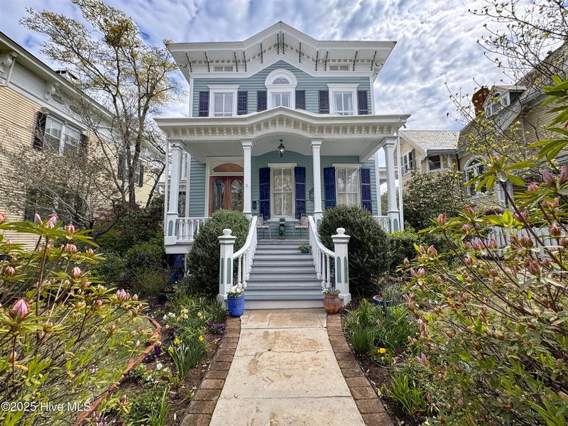 BUY: Wilmington's Historic District