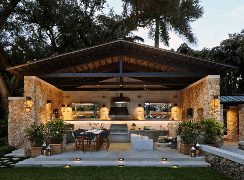 Outdoor Kitchens