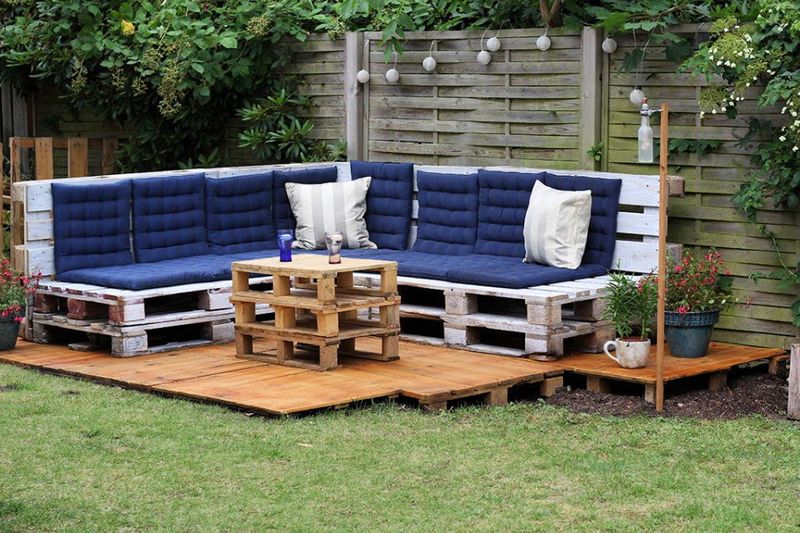Pallet Furniture Set