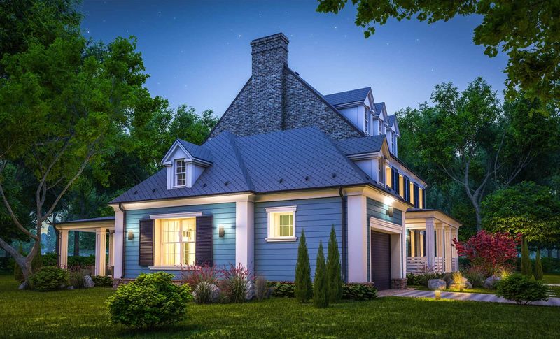 12 Ways Southern Style Shows Up In Anaheim Home Design - Decor Hint Symmetrical Facades