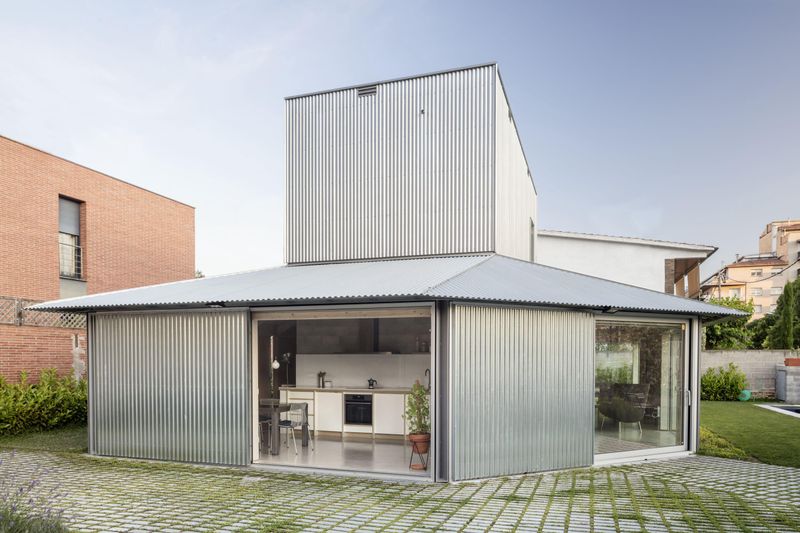 15 Terrace Designs From New Mexico That Keep Things Cool - Decor Hint Underground Cooling Ducts