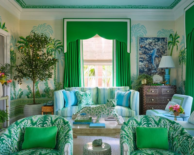 Furniture Styles That Define Florida's Laid-Back Look - Decor Hint Bold Tropical Prints