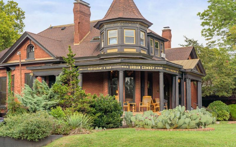 These 5 Tennessee Homes Could Lose Value Fast But 7 Others Are Worth Watching - Decor Hint Nashville's Emerging East Side Neighborhoods