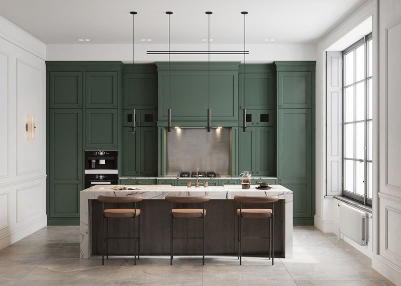 Utah Designers Say Goodbye To These 10 Kitchen Trends, And Hello To 11 Classics That Last - Decor Hint Integrated Appliances Create Seamless Sophistication