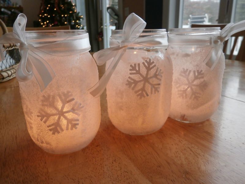 9 Bedroom Decor Tricks That North Carolina Natives Swear By - Decor Hint Mason Jar Lighting Fixtures