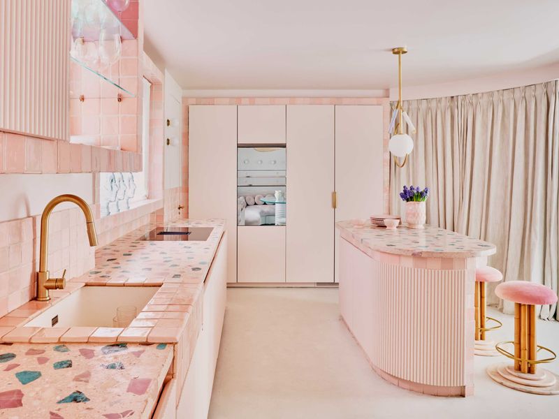 12 Raleigh Kitchen Colors Losing Their Appeal In 2025 (And 3 That Never Looked Good) - Decor Hint Pale Lavender: The Pastel Experiment Gone Wrong