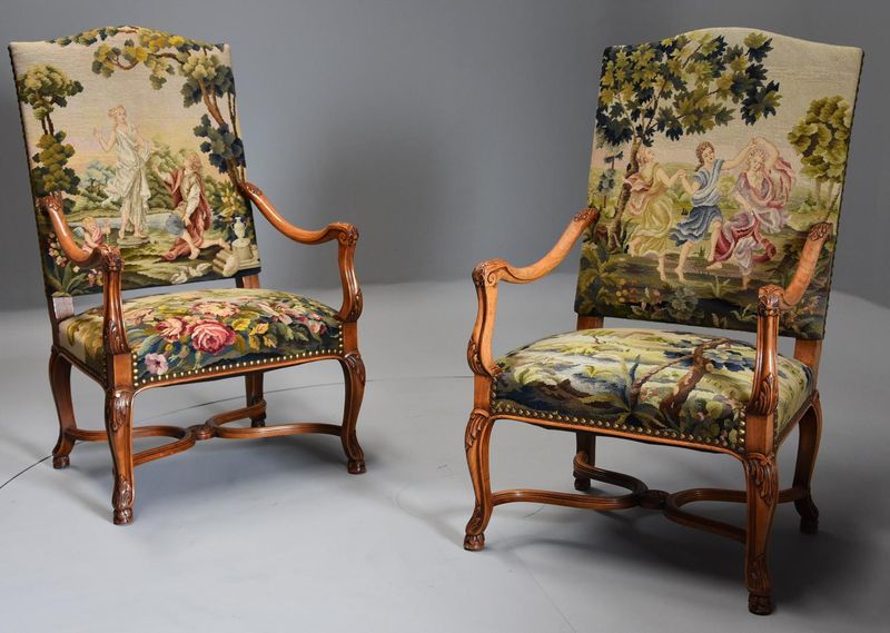5 Living Room Pieces Losing Value In Palm Desert Homes (Plus 7 That Were Never Really Worth Much) - Decor Hint Tapestry Upholstered Armchairs
