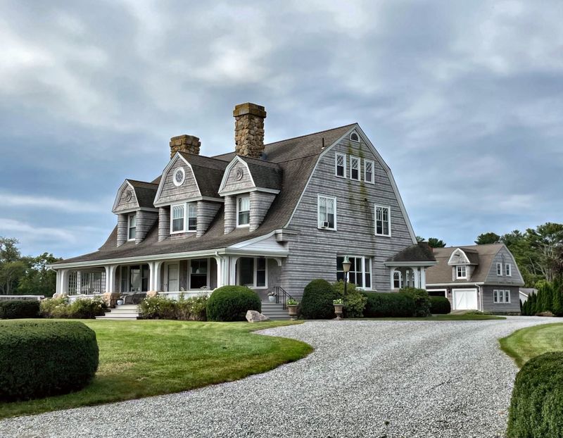 22 Millionaire Mansions In The US You've Never Heard Of (But Should) - Decor Hint Reed House – Marion, Massachusetts