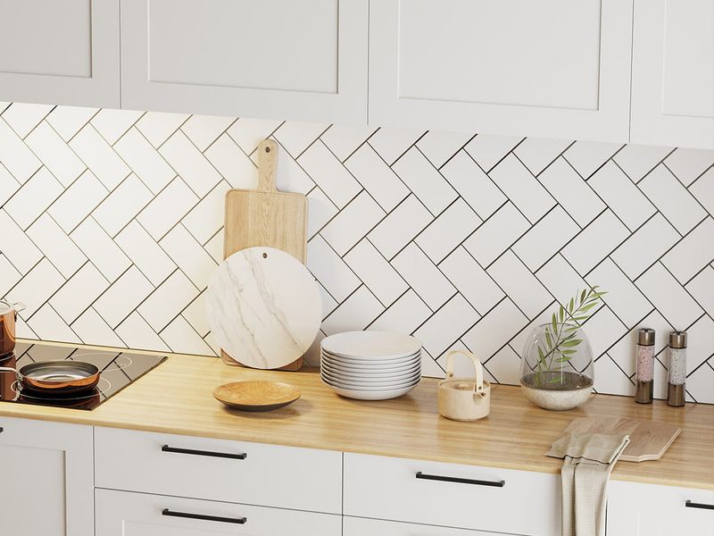 In Stockton Homes 12 Kitchen Looks Are Losing Favor 10 Stylish Ones Remain - Decor Hint Subway Tile Backsplash Maintaining Its Classic Appeal