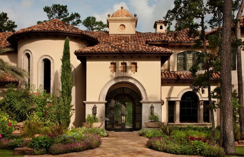 Say Goodbye To These 17 Aurora Architectural Styles Before 2030 Hits - Decor Hint Heavy Stucco Mediterranean Styles