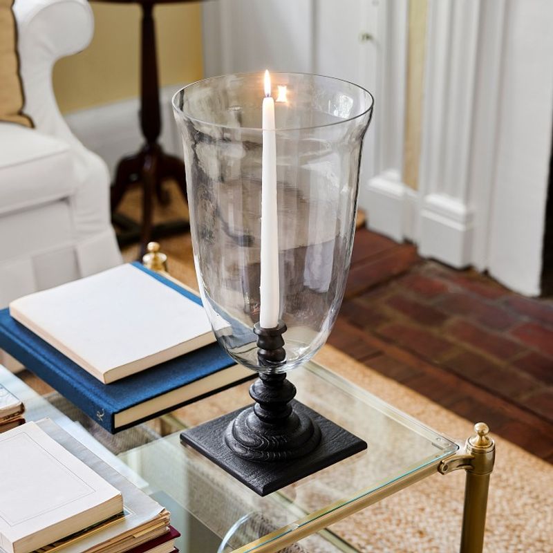 13 Living Room Elements That Bring Southern Charm To Texas Houses - Decor Hint Mason Jar or Hurricane Glass Decor