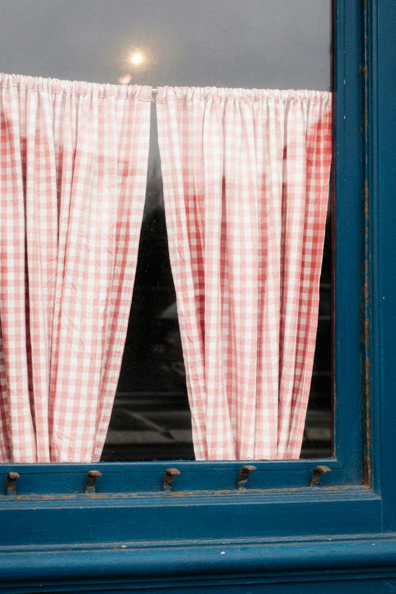 Gingham Patterns Create Nostalgic Charm