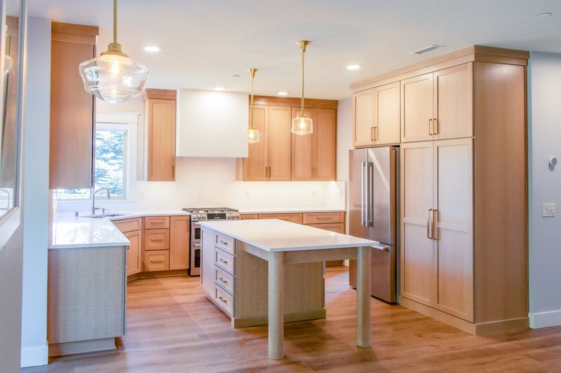 13 Natural Kitchen Colors Vancouver Designers Love For 2025 - Decor Hint Muted Terracotta