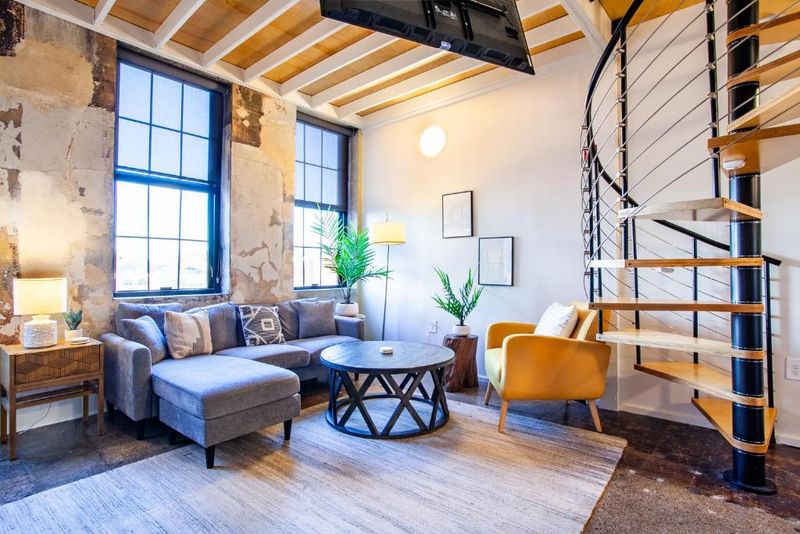 9 Home Styles First-Time Buyers Are Loving In Knoxville + 4 Property Types To Rethink Before You Buy - Decor Hint Urban Industrial Lofts