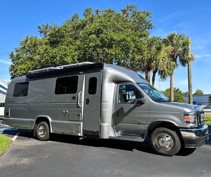 17 Motorhomes Perfect For Retired Couples Living The Dream - Decor Hint Coach House Platinum III: Hand-Built Quality for Discerning Retirees