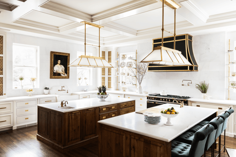 10 Kitchen Styles Decreasing In Alabama And 9 That Stay In Use - Decor Hint Statement Pendant Lighting