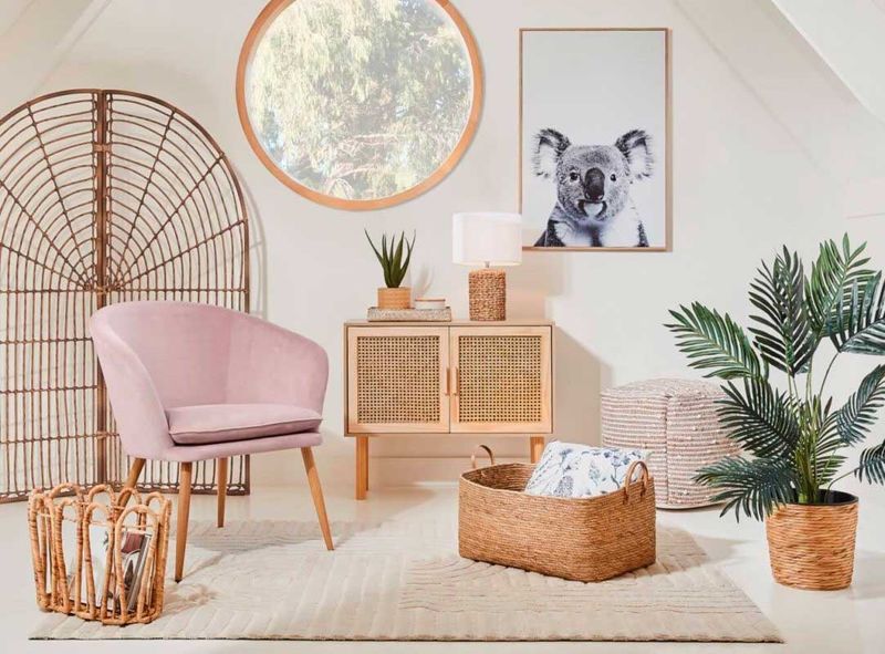Fast Furniture And Disposable Decor