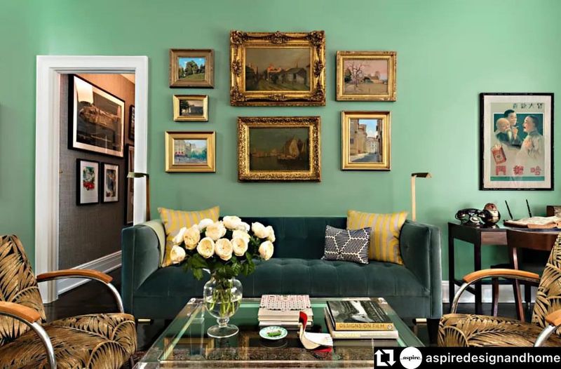 11 Once-Popular New York Home Styles That Won't Age Well - Decor Hint Accent Walls