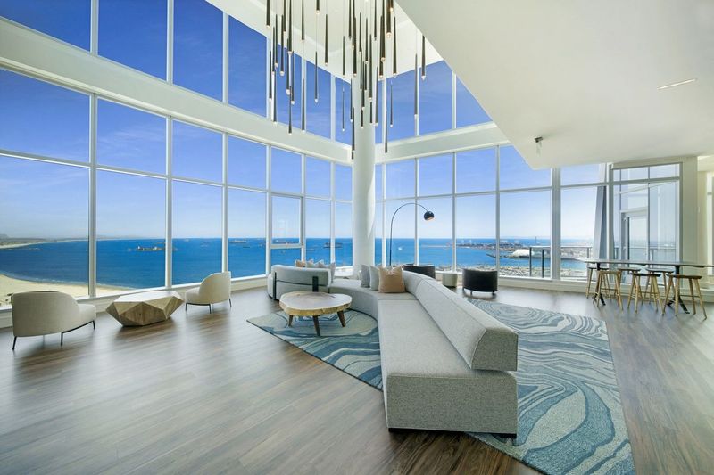 8 Home Styles Losing Popularity In Long Beach By 2025 And 9 Likely To See Big Gains - Decor Hint Light-filled Contemporary Condos