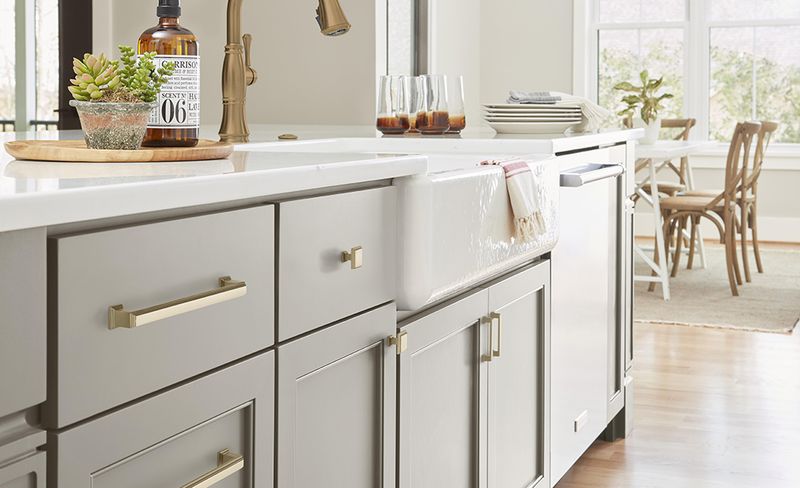 13 Home Styling Tricks That Look Luxe But Cost Almost Nothing - Decor Hint Upgrade Cabinet Hardware