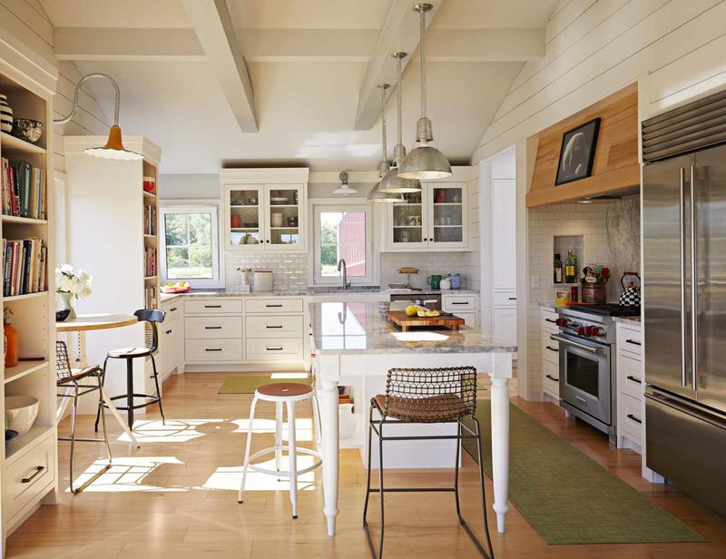 8 Kitchen Features That Drag Down Your Indiana Home's Style (Plus 7 That Instantly Boost It) - Decor Hint Mismatched Appliances