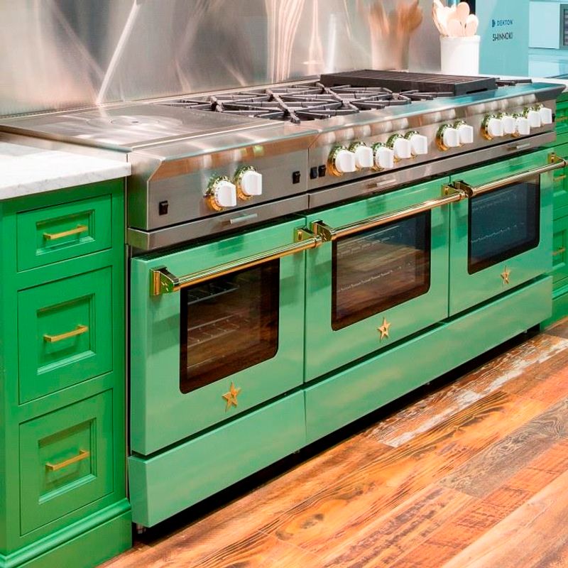 Avocado Appliances (may never make a comeback)