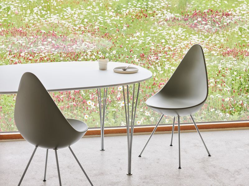 The Drop Chair (Arne Jacobsen)
