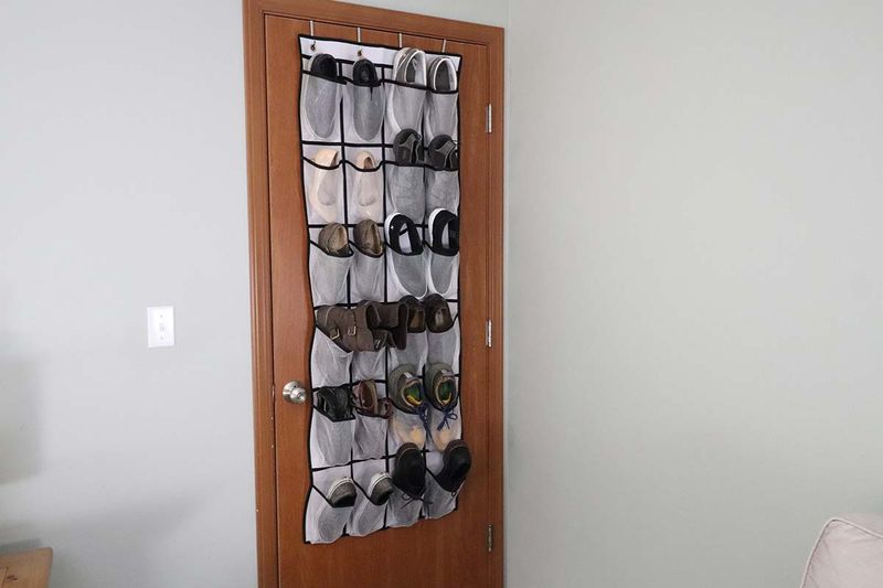 33 Organizing Hacks To Transform Your Home - Decor Hint Over-Door Shoe Organizer
