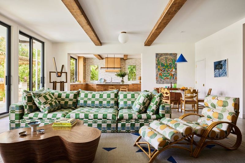 Retro Yet Fresh: 11 Miami Home Trends That Never Go Out Of Style - Decor Hint Rattan and Wicker Furniture