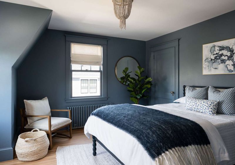 Looking To Refresh Your Bedroom Try These 10 Trusted Colors And 5 Designer Favorites - Decor Hint Slate Blue