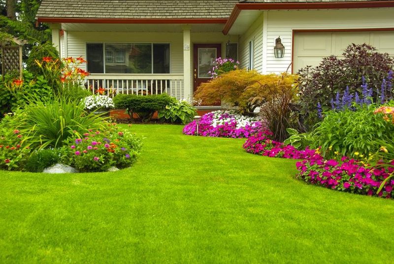 13 Landscaping Ideas To Boost Your Curb Appeal And Make A Lasting Impression - Decor Hint Upgrade Your Lawn