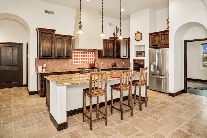10 Kitchen Colors Las Cruces Designers Love For 2025 Over Endless Greens (Plus 4 More Stunning Picks) - Decor Hint Burnished Copper Hues