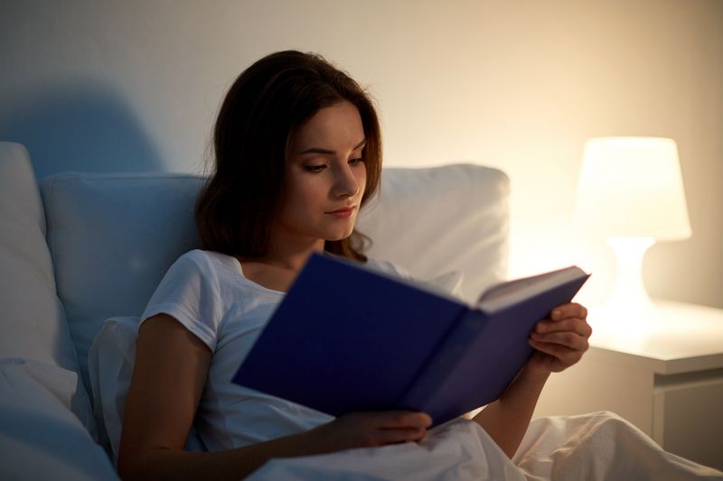 10 Things You Should Never Keep In Your Bedroom & 10 Items Everyone Needs - Decor Hint A Good Book for Relaxing (everyone needs)
