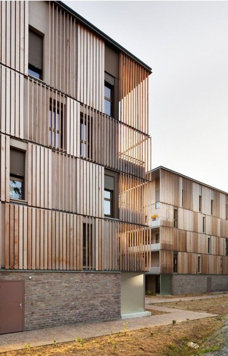 13 Fresh Urban Facade Ideas Spotted Around New York City Lofts - Decor Hint Wooden Slatted Screens