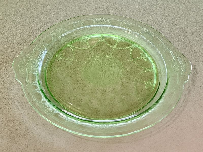 Cameo Green - The Elegant Emerald