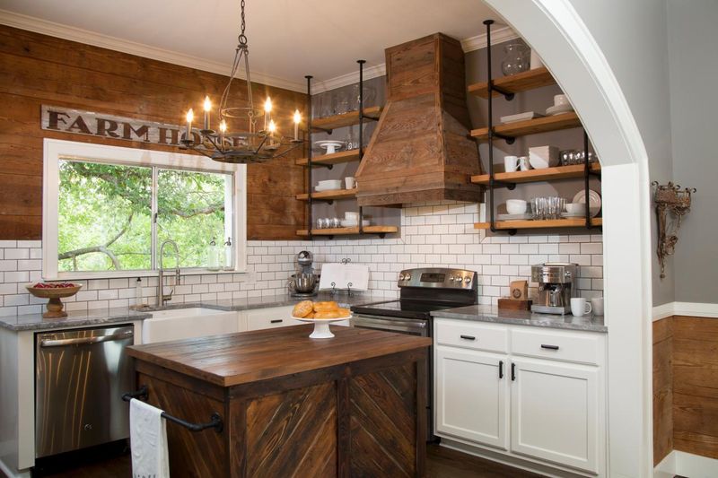 7 Outdated Kitchen Trends Losing Steam In New York Homes (Plus 8 That Endure) - Decor Hint Open Shelving Everywhere