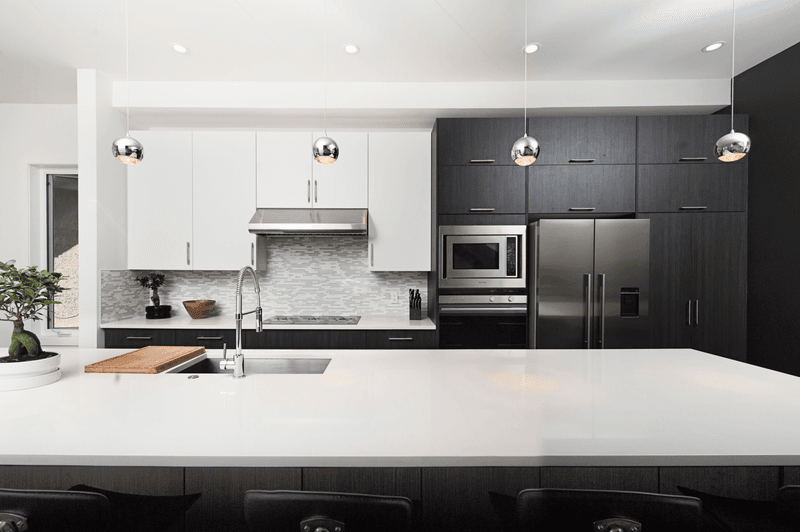 These 11 Things Are Scaring Off Buyers And These 11 Are Selling Homes Instantly - Decor Hint Updated Kitchens and Baths